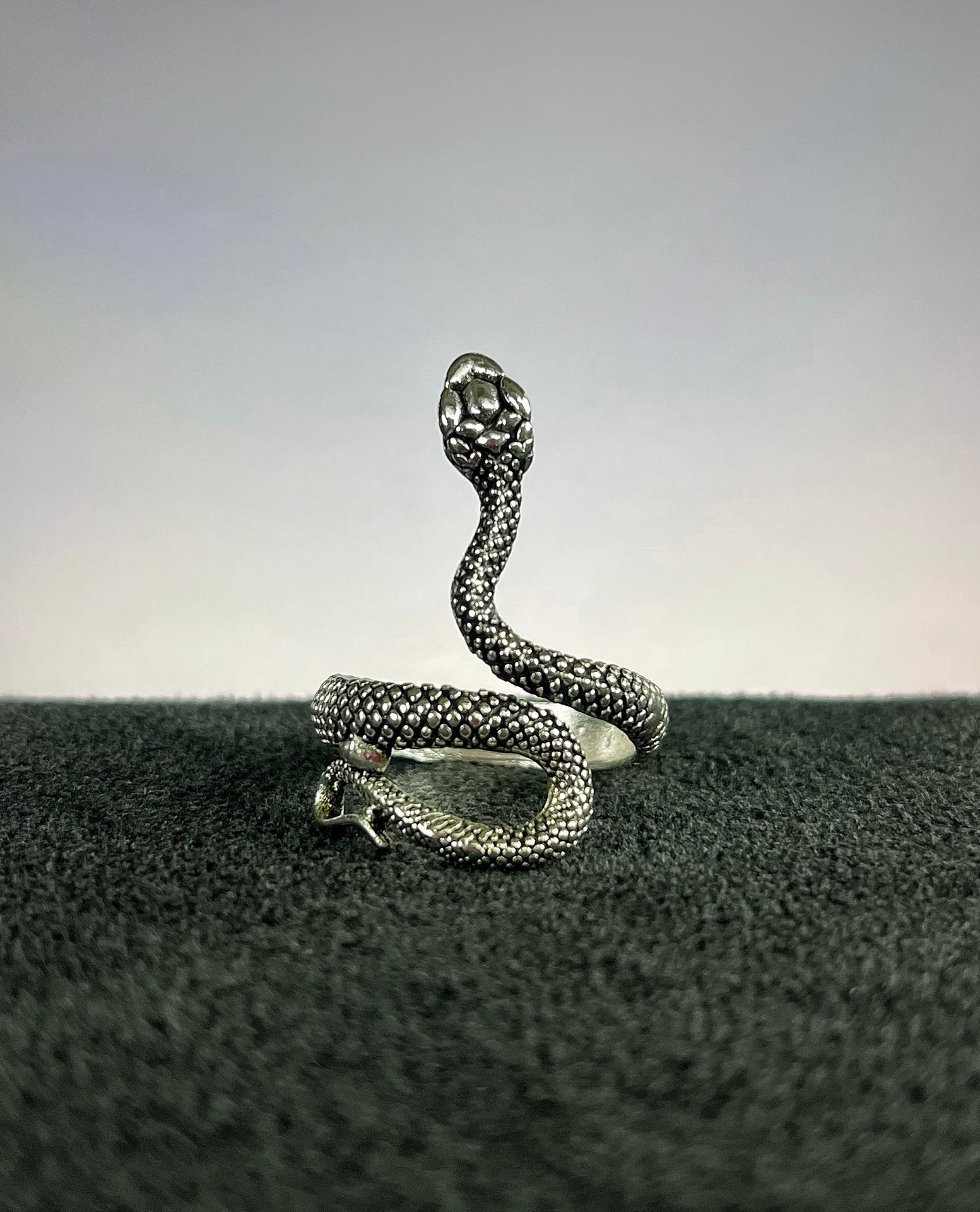Serpent Ring